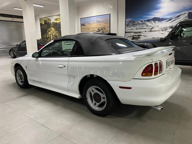 Ford mustang_cabriolet occasion Essence Modèle 1998