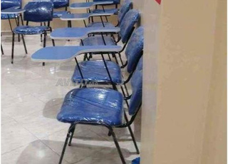 chaise avec écritoire bon qualité 