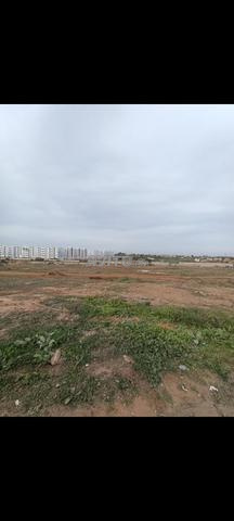 Terrain de 5000m2 immeuble en vente à Ain atig