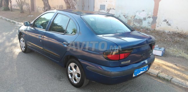 Renault Megane occasion Diesel Modèle 1999