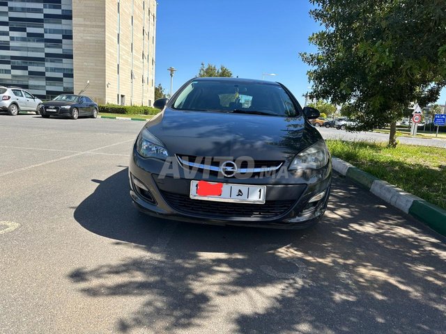 Opel Astra occasion Diesel Modèle 2015