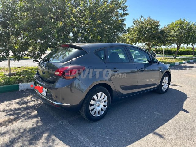 Opel Astra occasion Diesel Modèle 2015