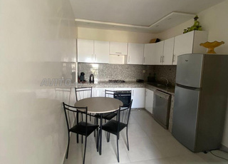 شقة في المستوى للكراء اليومي أو للشهر