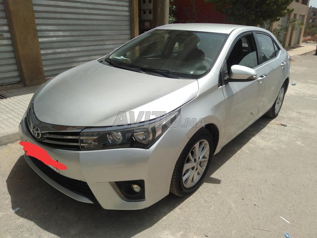 Voiture Toyota Corolla 2014 à Casablanca  Diesel  - 5 chevaux