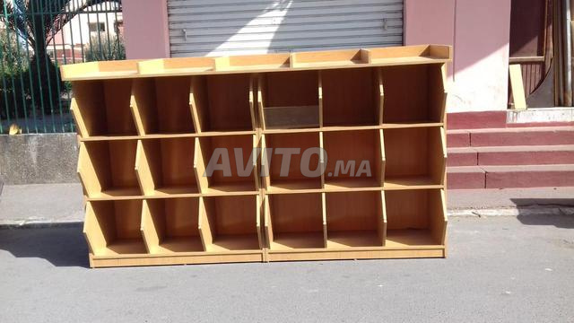 ETAGERES EN BOIS