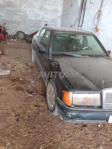 Voiture Mercedes-Benz 190 1989 à Ben Ahmed  Diesel  - 10 chevaux