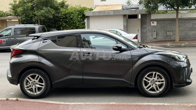 Toyota C-HR occasion Essence Modèle 2022