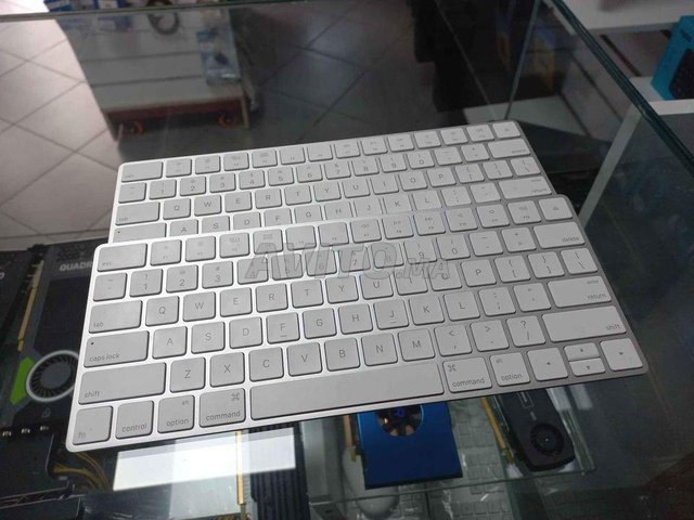 Clavier APPLE sans fil (REMIS A NEUF)