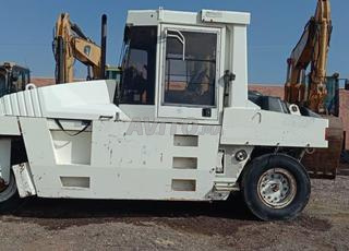 COMPACTEUR CATERPILLAR PS-300B