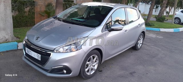 Peugeot 208 occasion Diesel Modèle 2019