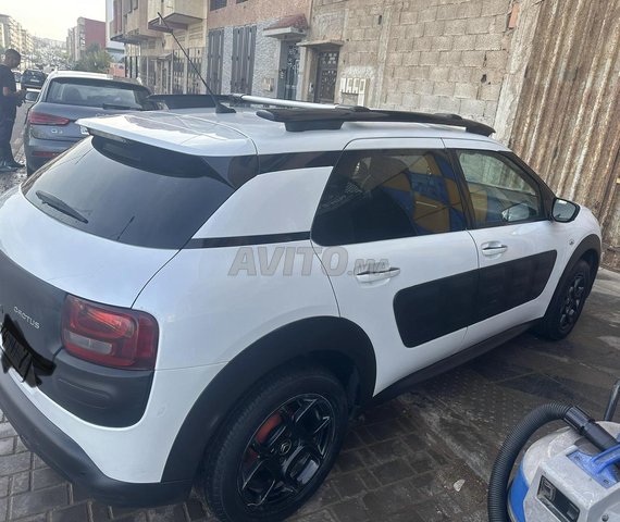 Citroen C4 CACTUS occasion Diesel Modèle 2016