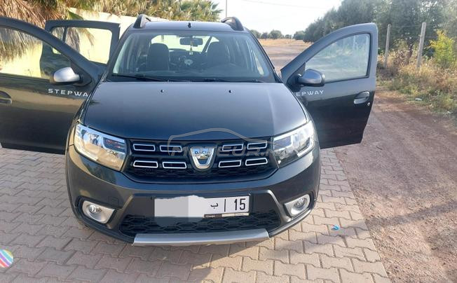 Dacia Sandero Stepway Diesel Manuelle 2020 à Fès
