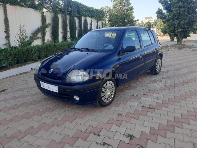 Renault Clio occasion Essence Modèle 2006