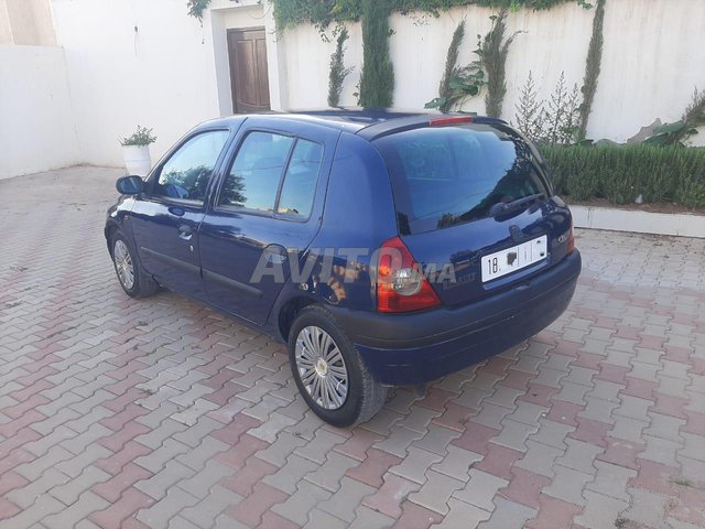 Renault Clio occasion Essence Modèle 2006