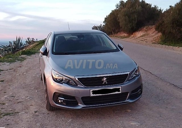 Peugeot 308 occasion Diesel Modèle 2021