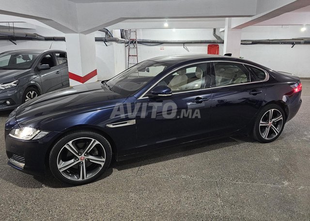 Jaguar XF occasion Diesel Modèle 2019