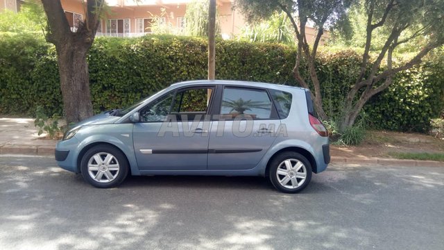 Renault Scenic occasion Essence Modèle 2006