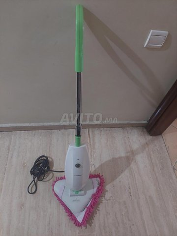 Balai nettoyeur vapeur