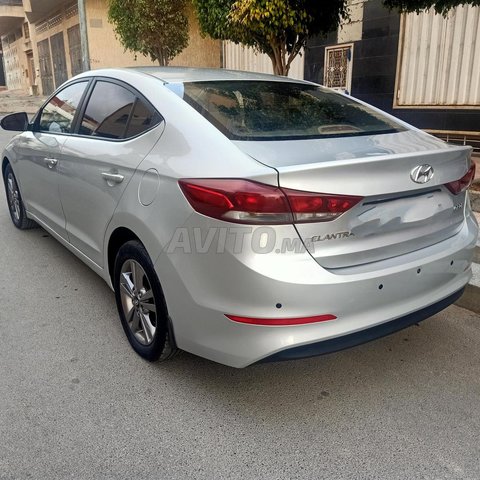 Hyundai Elantra occasion Diesel Modèle 2019