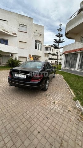 Mercedes-Benz 220 occasion Diesel Modèle 2008