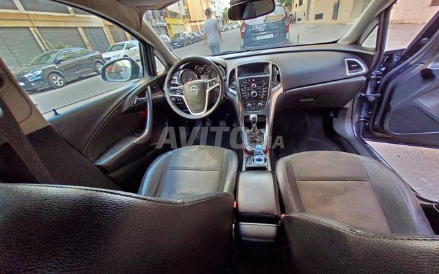 Opel Astra occasion Diesel Modèle 2013