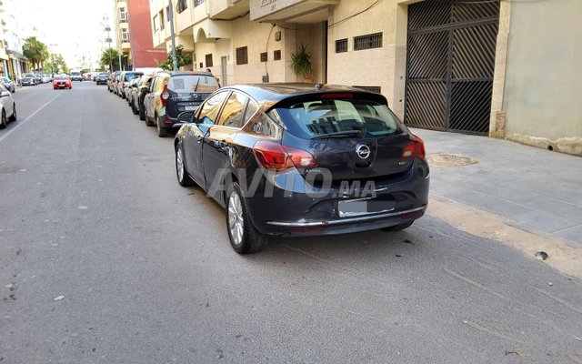 Opel Astra occasion Diesel Modèle 2013