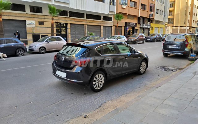 Opel Astra occasion Diesel Modèle 2013