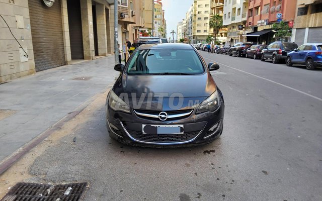 Opel Astra occasion Diesel Modèle 2013