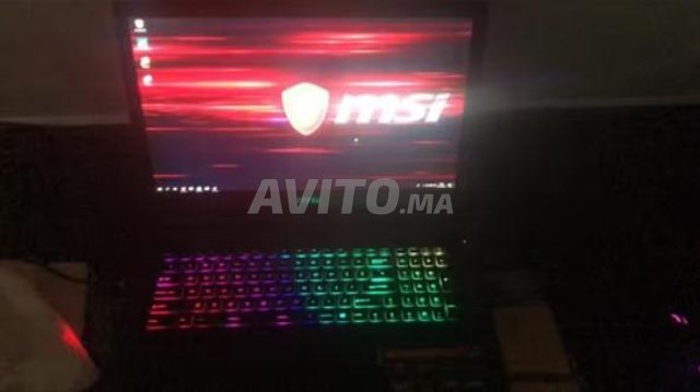 MSI GE73 Raider RGB 8re Gaming Laptop