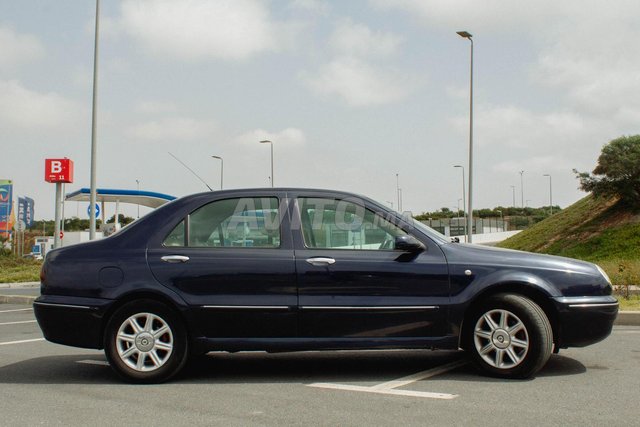 lancia Delta occasion Diesel Modèle 