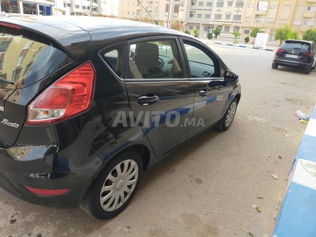 Ford Fiesta occasion Essence Modèle 2016