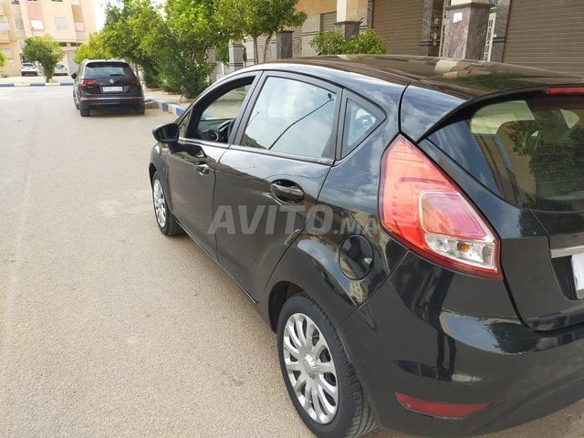 Ford Fiesta occasion Essence Modèle 2016