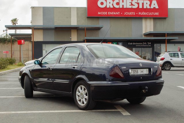 lancia Delta occasion Diesel Modèle 