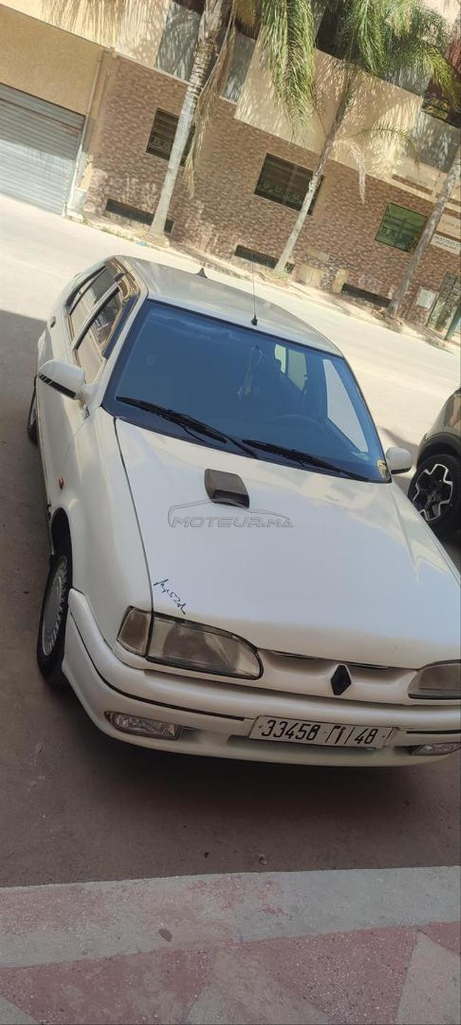 Renault 19 très bon état 