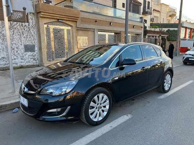 Opel Astra occasion Diesel Modèle 2015