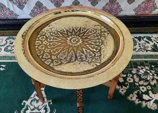 TABLE BASS  EN LAITON ARTISANAT CUIVRE MAROC