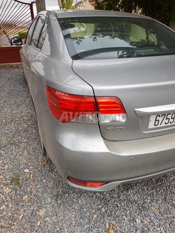 Toyota Avensis occasion Diesel Modèle 2012