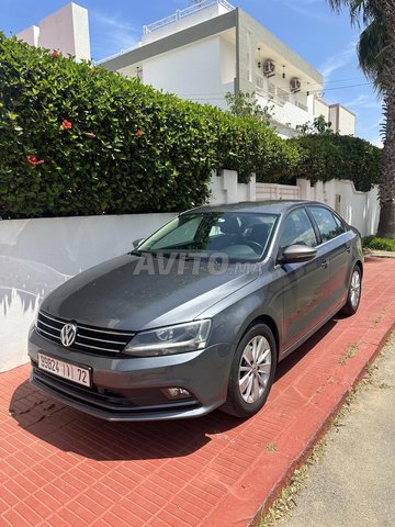 Volkswagen Jetta occasion Diesel Modèle 2016