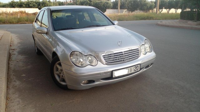 2008 Mercedes-Benz 220