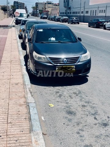 Renault Latitude occasion Diesel Modèle 2011