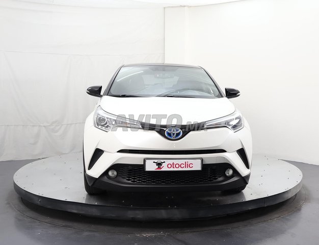 Toyota C-HR occasion Hybride Modèle 2018