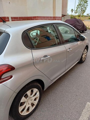 Peugeot 208 occasion Diesel Modèle 2015