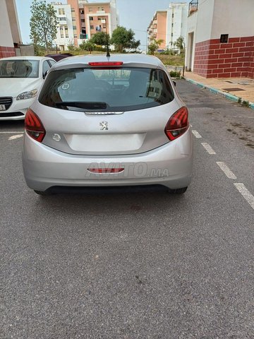 Peugeot 208 occasion Diesel Modèle 2015