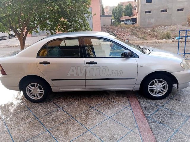 Toyota Corolla occasion Diesel Modèle 2004