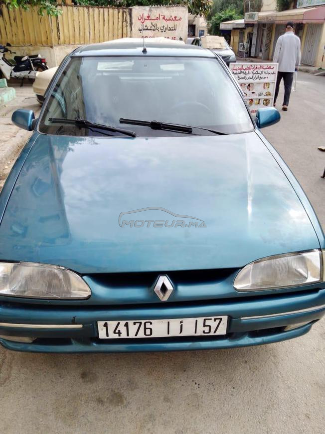 Renault 19  