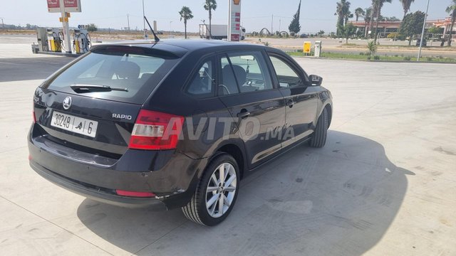 Skoda RAPID occasion Diesel Modèle 2014