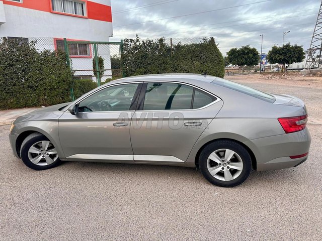 Skoda Superb occasion Diesel Modèle 2017