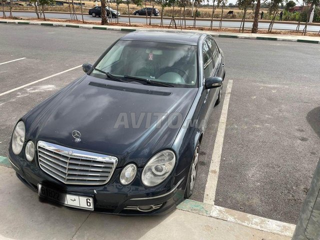 Mercedes-Benz Classe E occasion Diesel Modèle 2004