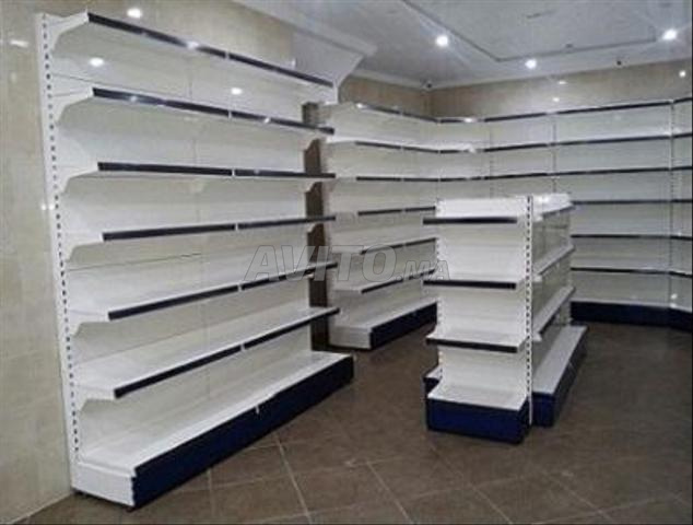 étagères en liquidation