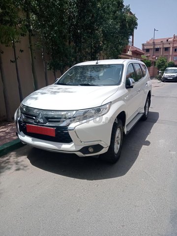 2018 Mitsubishi pajero sport